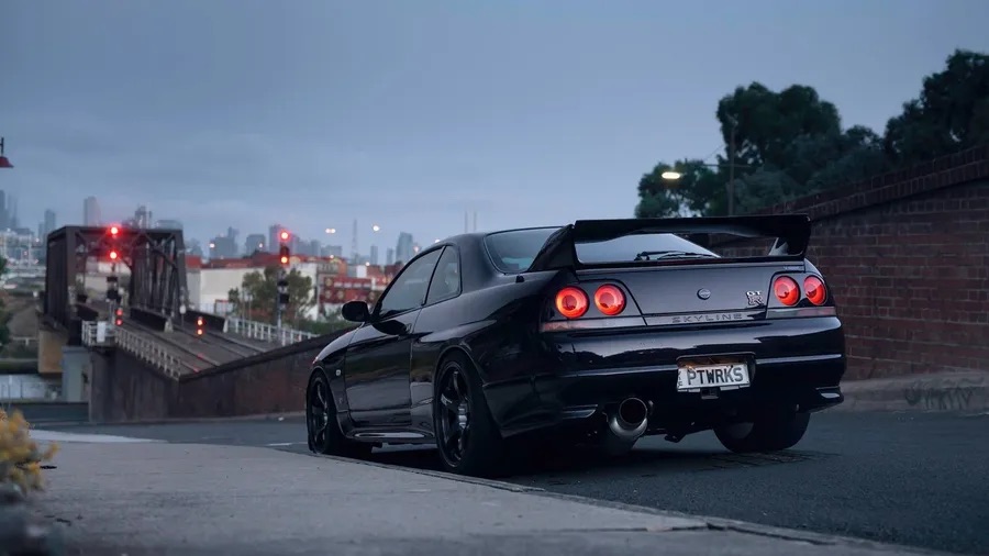 gtr r33 purple